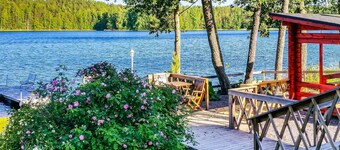 Wanha karminranta by Interhome