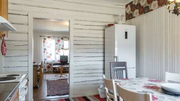 Fridge, microwave, cookware/dishes/utensils