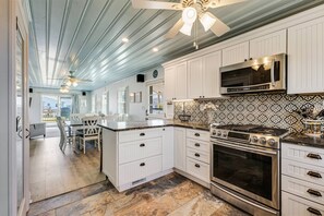 Uklassifisert bilde, 4 av 47, knapp