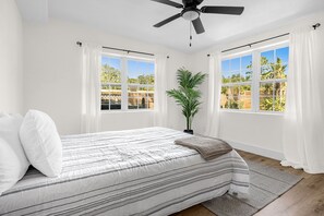 3 makuuhuonetta, silitysrauta/-lauta, Wi-Fi, vuodevaatteet