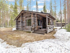 Inside other - Kelopirtti by Interhome (Pelkosenniemi)