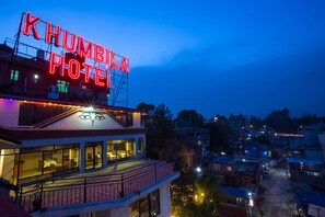 Desk, laptop workspace, free WiFi, bed sheets - Khumbila Hotel  (Kathmandu)