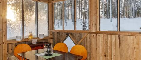 تناول الطعام