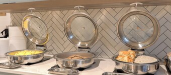 Staybridge Suites Pigeon Forge Smoky Mtns by IHG