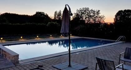 Maison familiale avec grande piscine proche d'Uzes et des cascades du sautadet