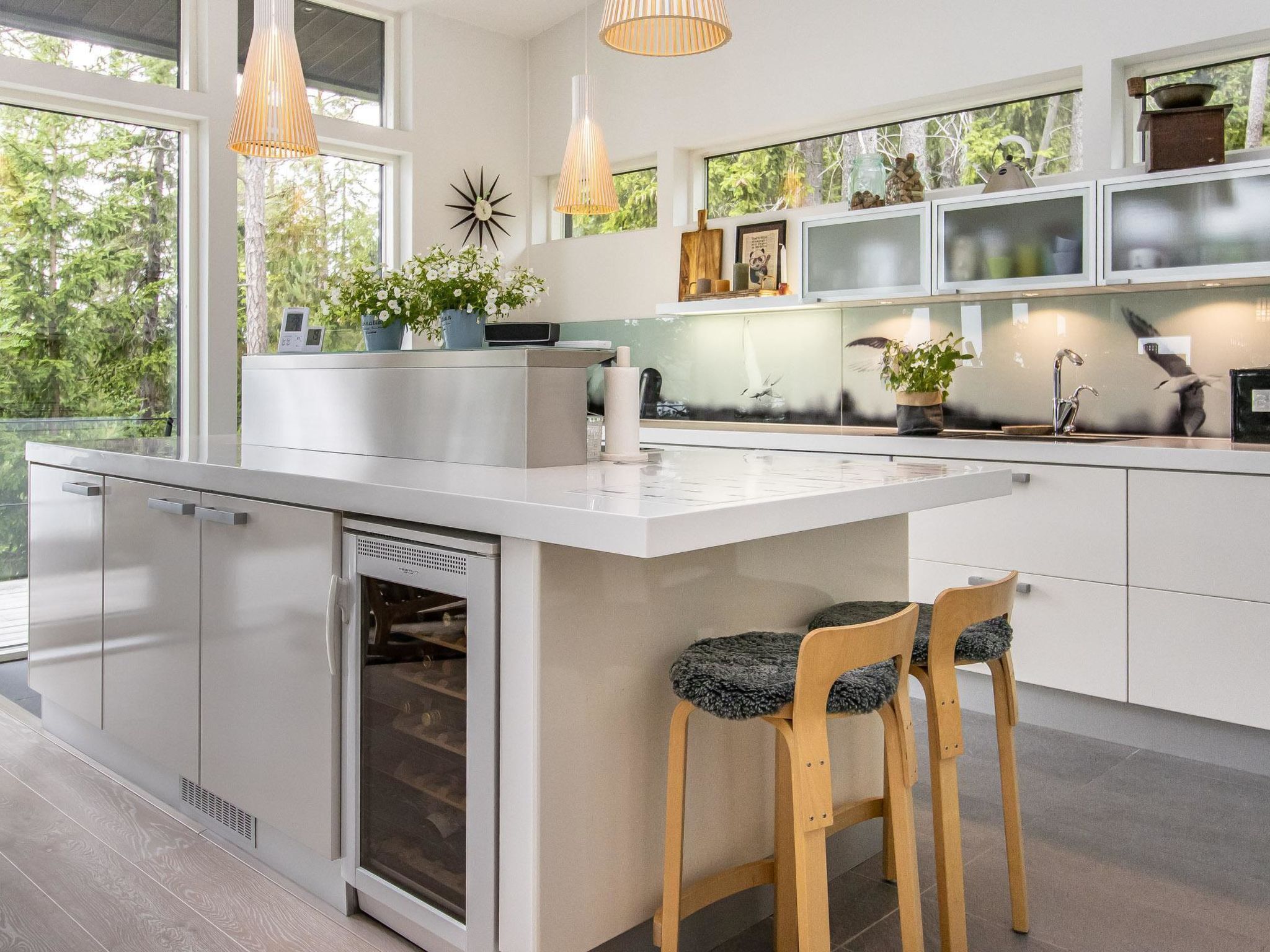 Réfrigérateur, micro-ondes, lave-vaisselle