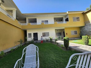 Exterior - United Hotel Jaglot Gilgit (Jaglot)