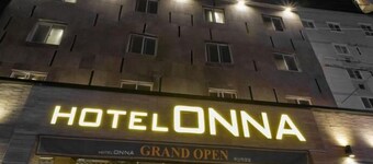 ONNA HOTEL