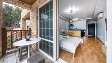 Basic Room, 1 Bedroom (luna2) | 1 bedroom, free WiFi