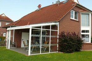 Exterior - Lively apartment in Neßmersiel (Neßmersiel)