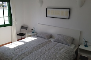 2 bedrooms, iron/ironing board