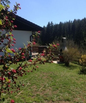 Property grounds - Appealing apartment in Lenzkirch (Lenzkirch)