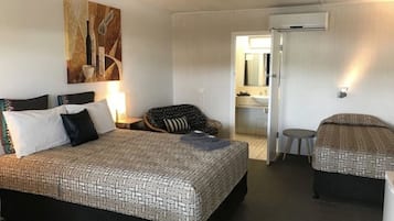Superior Room | 1 bedroom, individually furnished, desk, laptop workspace