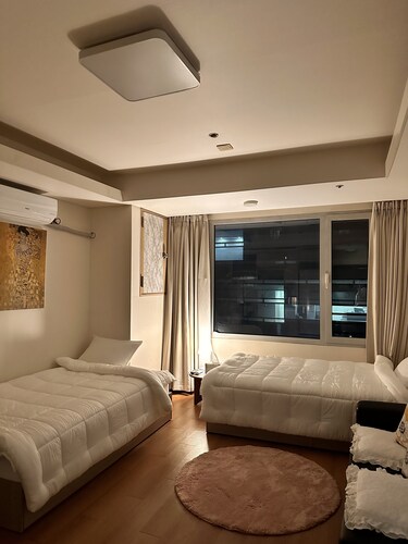 It takes 3 to 4 minutes to walk from Gangnam Station