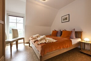3 Schlafzimmer, Bügeleisen/Bügelbrett, WLAN