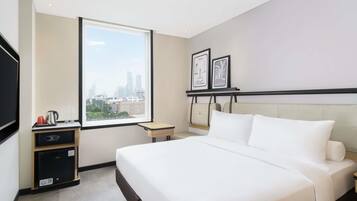 Camera Standard, 1 letto matrimoniale | Una cassaforte in camera, una scrivania, Wi-Fi gratuito, lenzuola