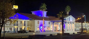 Boardwalk Suites Lafayette