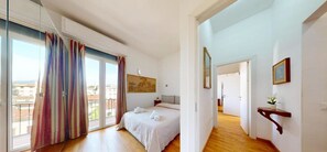 2 間睡房、熨斗/熨衫板、免費 Wi-Fi、床單