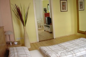 1 bedroom