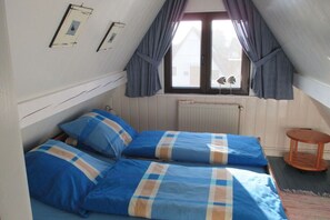 2 bedrooms - in the Achtern Diek holiday park (Burhave)