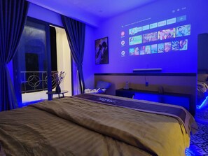 Phòng đôi có tầm nhìn toàn cảnh | Bàn, truy cập Internet không dây miễn phí 