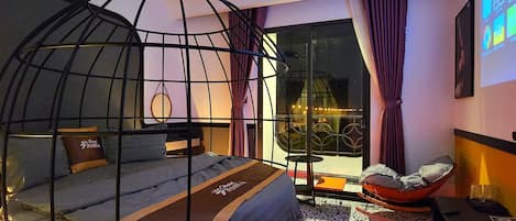 Design Double Room | Desk, free WiFi