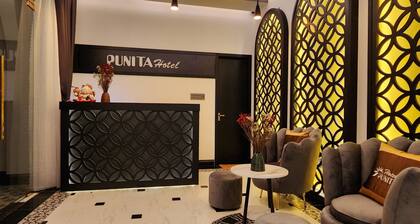 Punita Hotel
