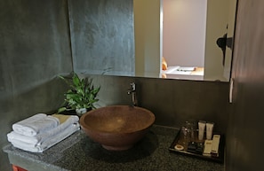 Deluxe Double Room, 1 Bedroom - Angkor Sweet Night Hotel (Siem Reap)