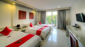 Deluxe Triple Room, Multiple Beds | Desk, free WiFi - Angkor Sweet Night Hotel (Siem Reap)