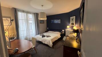 3 sovrum, skrivbord, strykjÀrn/strykbrÀda och resesÀng