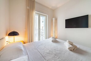 2 bedrooms, WiFi, bed sheets - Marina Apartment 100m From Sea (Polignano a Mare)