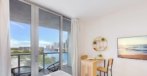 Desk, iron/ironing board, travel cot, WiFi