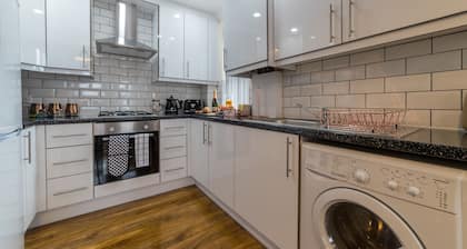 Heathrow Apartments Peace and Proximity Near Heathrow Airport