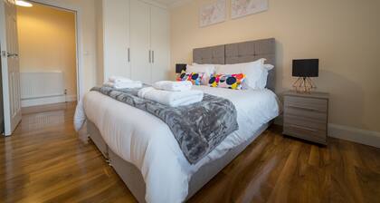 Heathrow Apartments Peace and Proximity Near Heathrow Airport