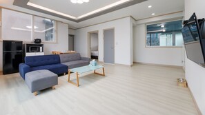 1 bedroom, free WiFi - Taean Blueisland Pool Villa (Taean)