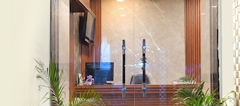 Chowdhry Tourist Lodge- Paharganj-NDLS