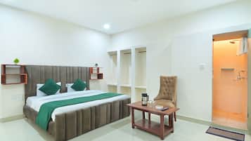 Deluxe Double Room | Premium bedding, memory foam beds, free WiFi, bed sheets