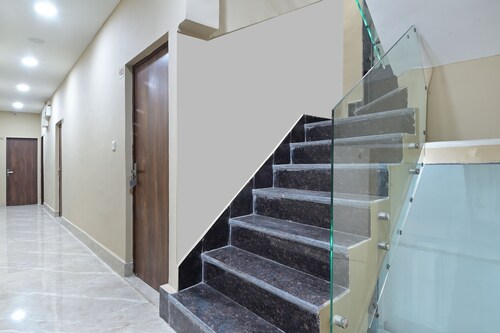 Chowdhry Tourist Lodge- Paharganj-NDLS