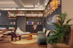 Zona de estar del vestíbulo