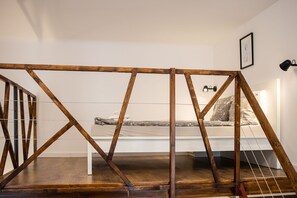 1 bedroom, iron/ironing board, free WiFi