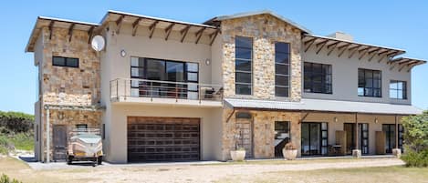 独立别墅 (4 Bedrooms) | 住宿内部