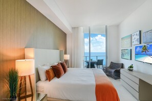 1 bedroom, iron/ironing board, travel cot, WiFi - Upper PENTHOUSE at 41th floor w/ Ocean VIEW @ Hallandale Beach FREE WIFI (Hollywood)