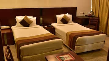 Executive Double Room | Soundproofing, iron/ironing board