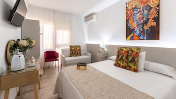 Double Room | Desk, free WiFi