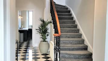 Casa de ciudad | 1 habitación, tabla de planchar con plancha y wifi gratis