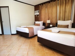 標準客房 | 書桌、摺床/加床 (收費)、免費 Wi-Fi、床單