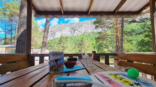 Camping La Pinatelle