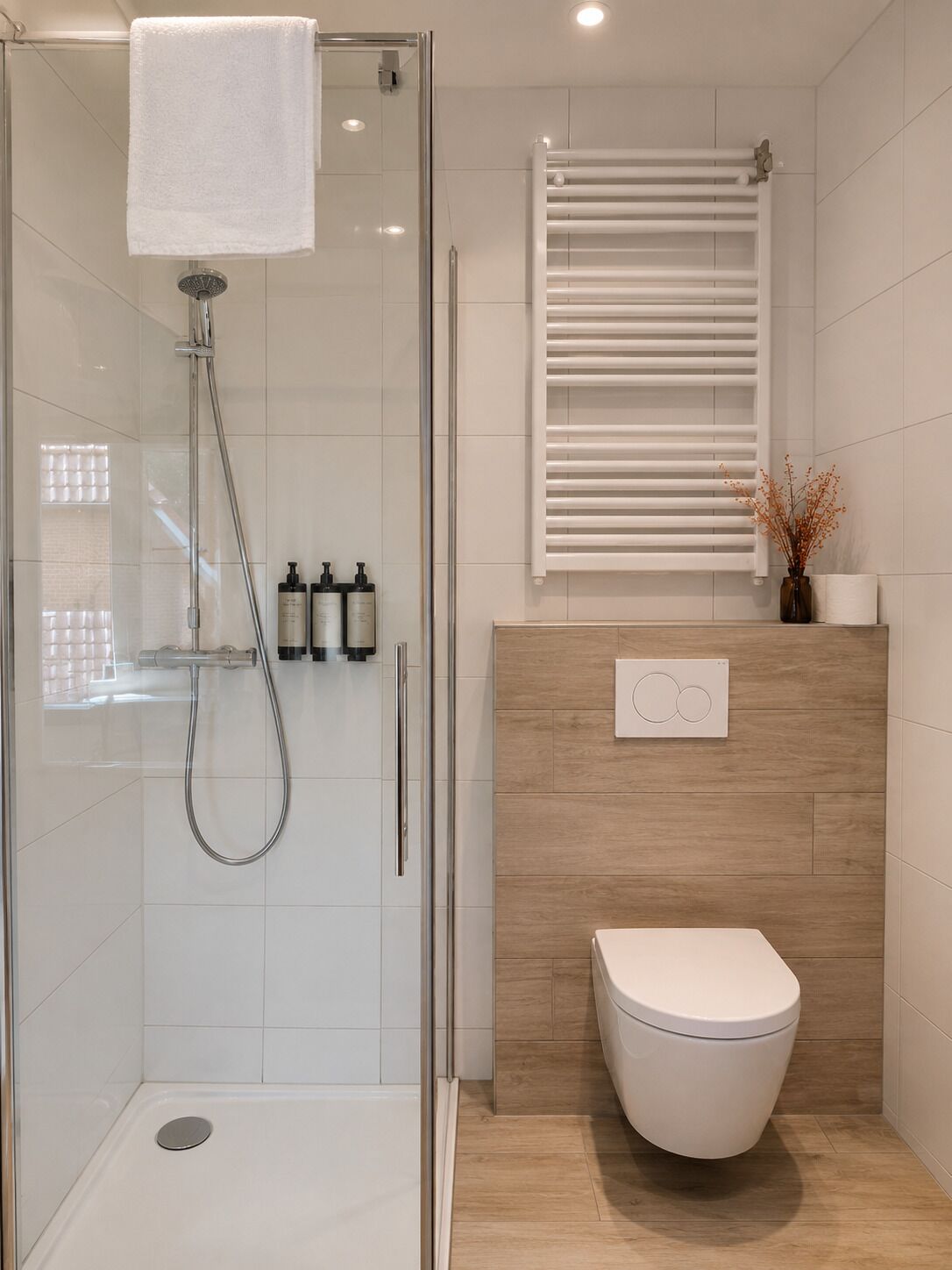 Amenidades de baño gratuitas, secadora de cabello, toallas, jabón 