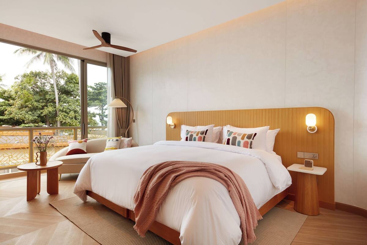 Comfy | 迷你吧(备有免费物品)、客房内保险箱、遮光窗帘、熨斗/熨衣板