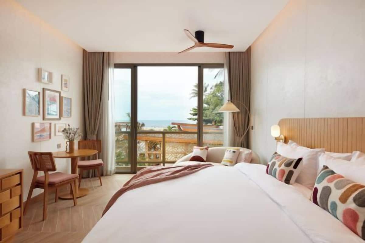 1 habitación y minibar con artículos gratuitos